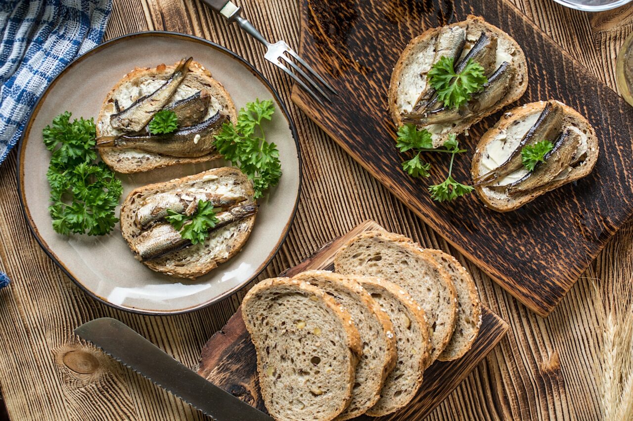 You can prepare delicious dishes with sprat.