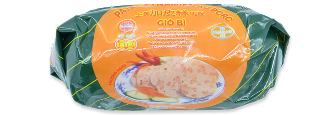 Vietnamese pork sausage with tendons (Gio Lua Bi)